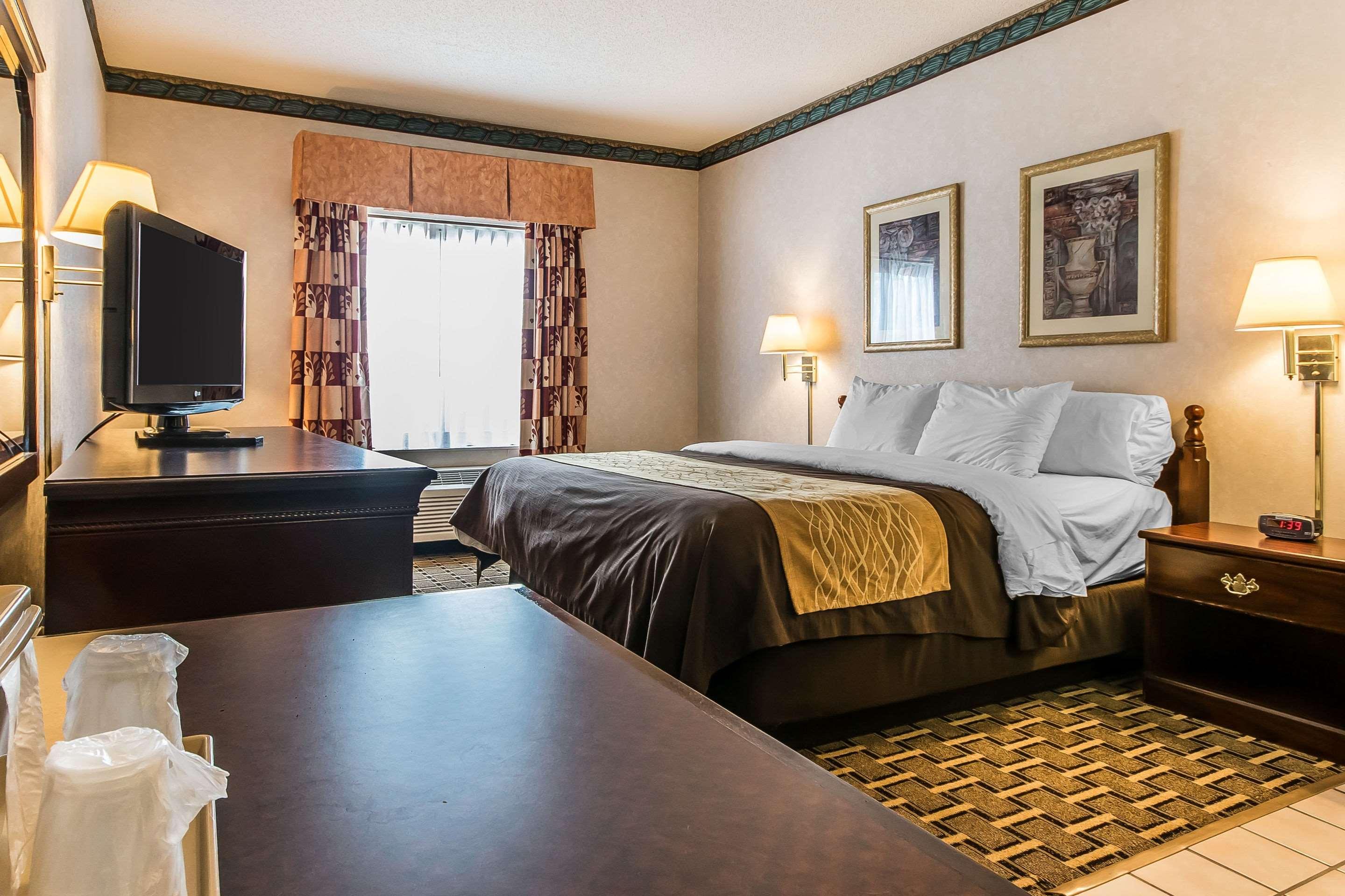 Quality Inn & Suites Stacer Экстерьер фото