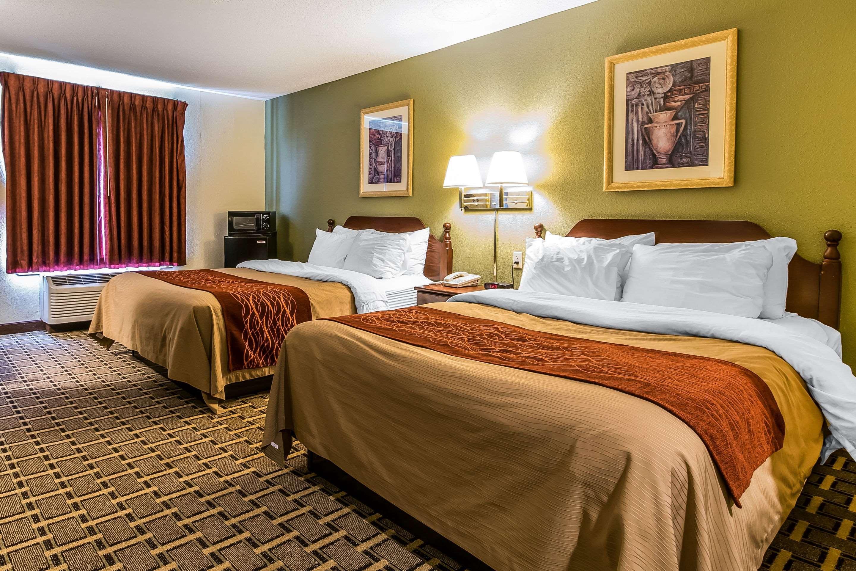 Quality Inn & Suites Stacer Экстерьер фото