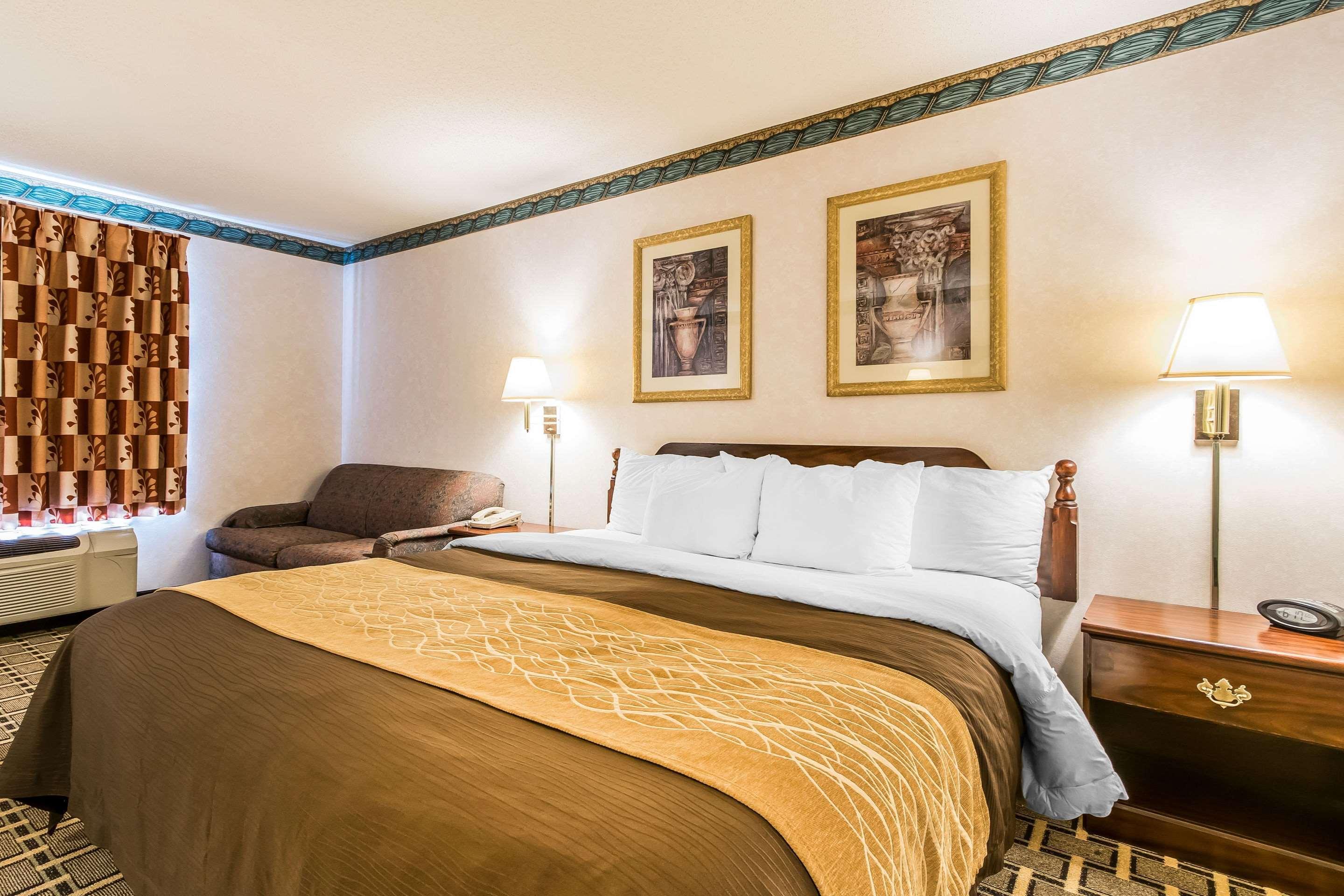 Quality Inn & Suites Stacer Экстерьер фото