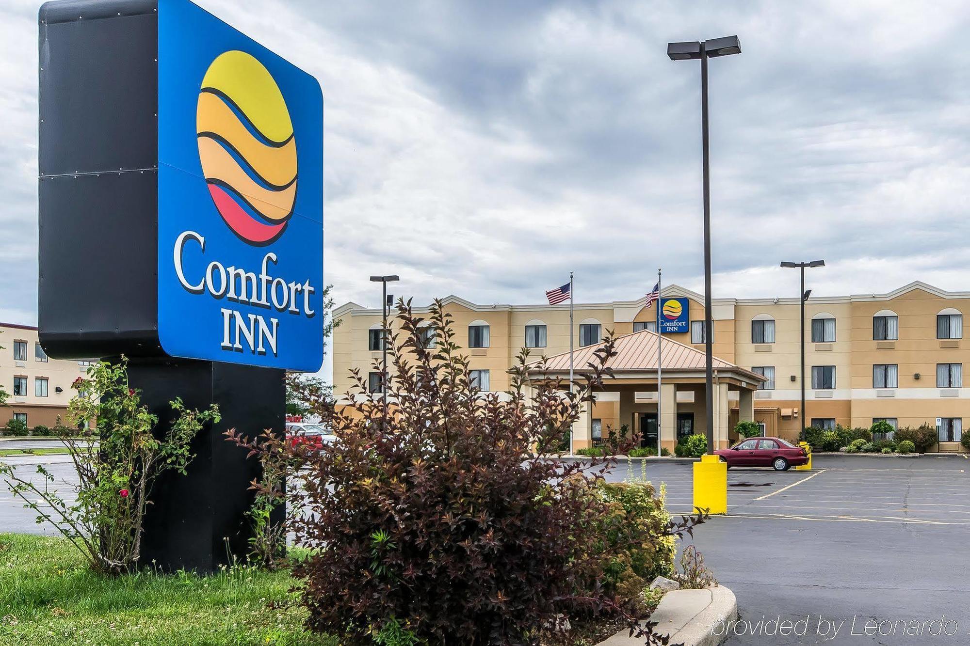 Quality Inn & Suites Stacer Экстерьер фото